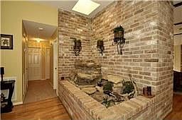 3rd image of 4002 W Valley Dr