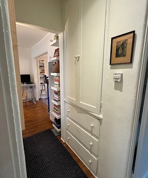 732 Silver Lake Blvd — Photo 5