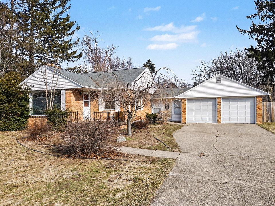 1st image of 1295 Pontiac Rd