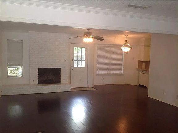 3rd image of 5602 Berry Hill Dr