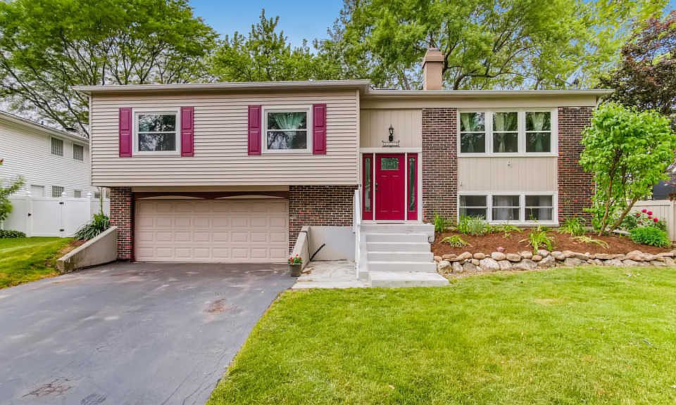 1st image of 8028 Leawood Ln