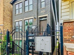 1750 W Cermak Rd #B, Chicago, IL 60608