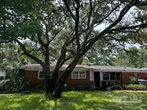 216 Buck Dr, Fort Walton Beach, FL 32548