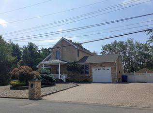 305 Maine St, Toms River, NJ