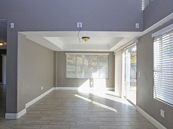 5th image of 23768 Castinette Way