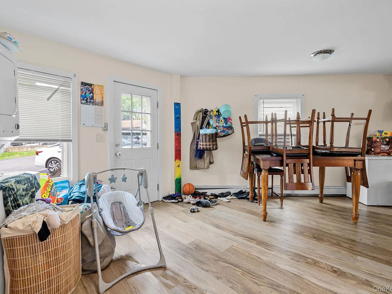 3 bed, 1.0 bath, 1341 sqft, $2,600 — Photo 4