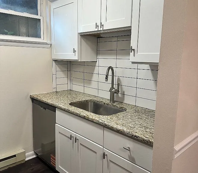 1490 New Danville Pike #B — Photo 4