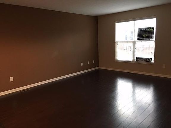 5th image of 2342 Aristocracy Cir