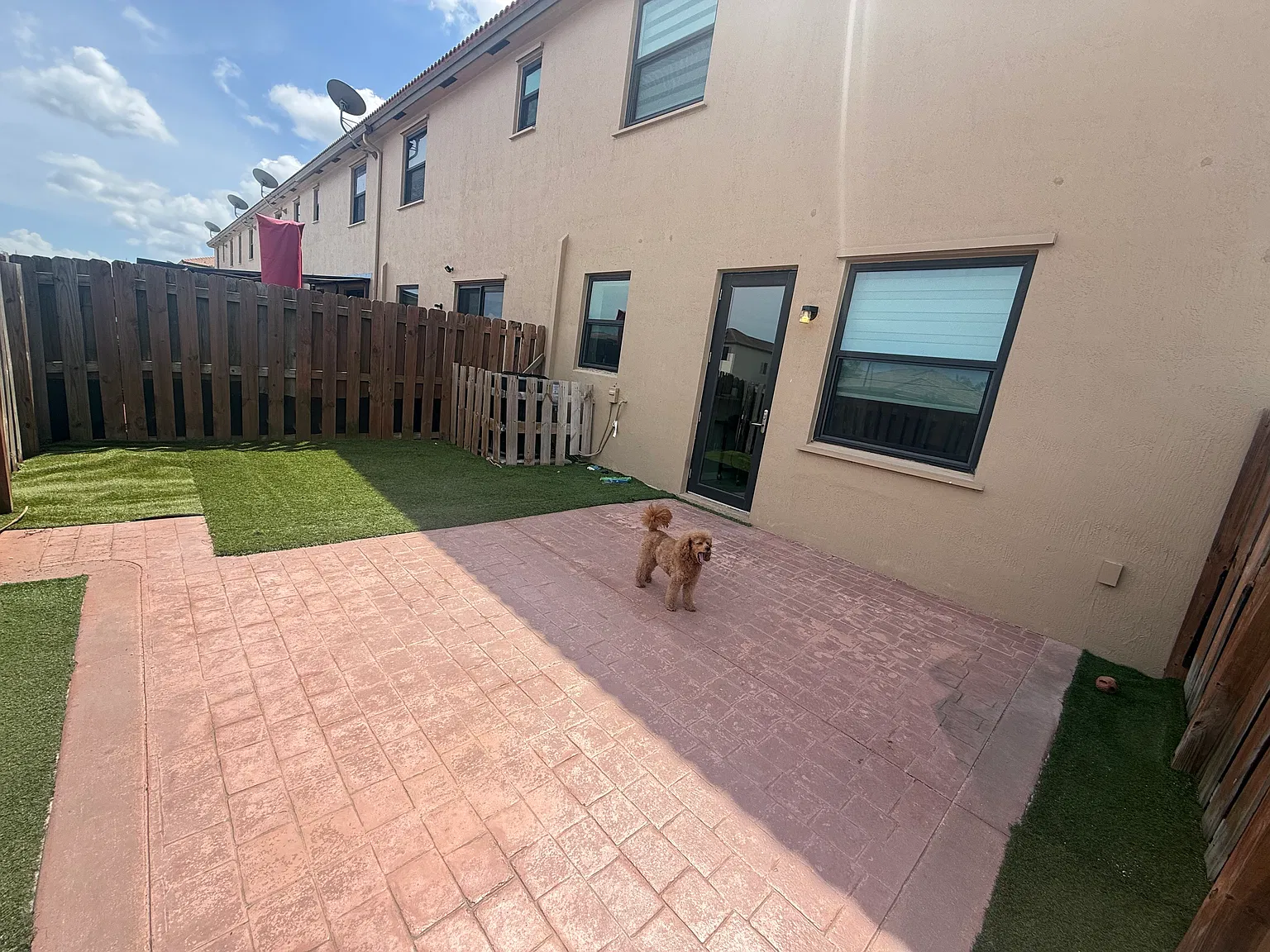 3 bed, 2.5 bath, 1587 sqft, $3,000 — Photo 3