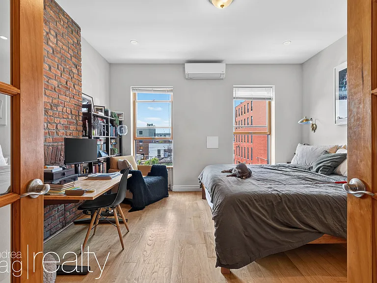 97 3rd St #2 — Photo 3