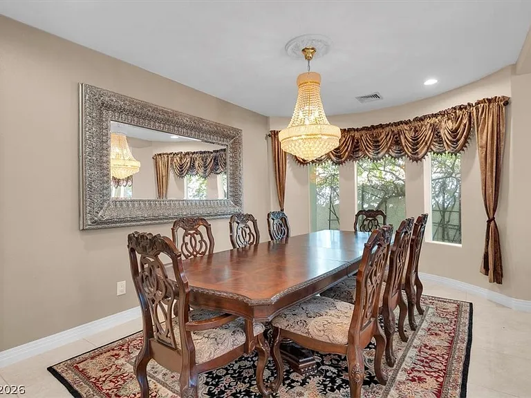 7956 Marbella Cir — Photo 22