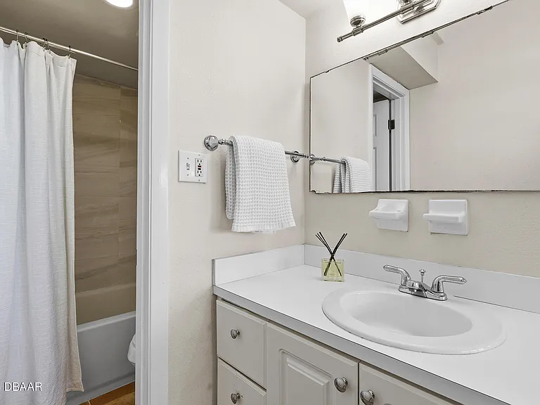 4849 Saxon Dr #C102 — Photo 16