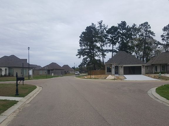 5th image of 7761 Cedar Trail Dr