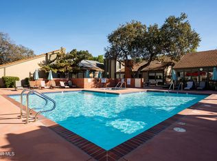 327 Chestnut Hill Ct APT 11, Thousand Oaks, CA 91360