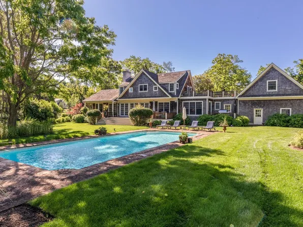 90 N Haven Way, Sag Harbor, NY 11963