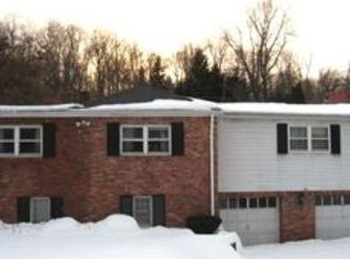 303 Hershey Rd, Pittsburgh, PA 15235