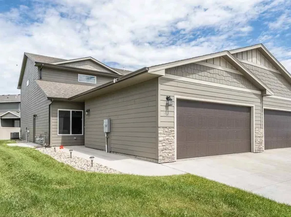 5407 S Seville Pl, Sioux Falls, SD