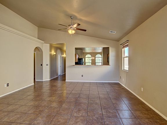 4th image of 3671 Vista Belleza Ave