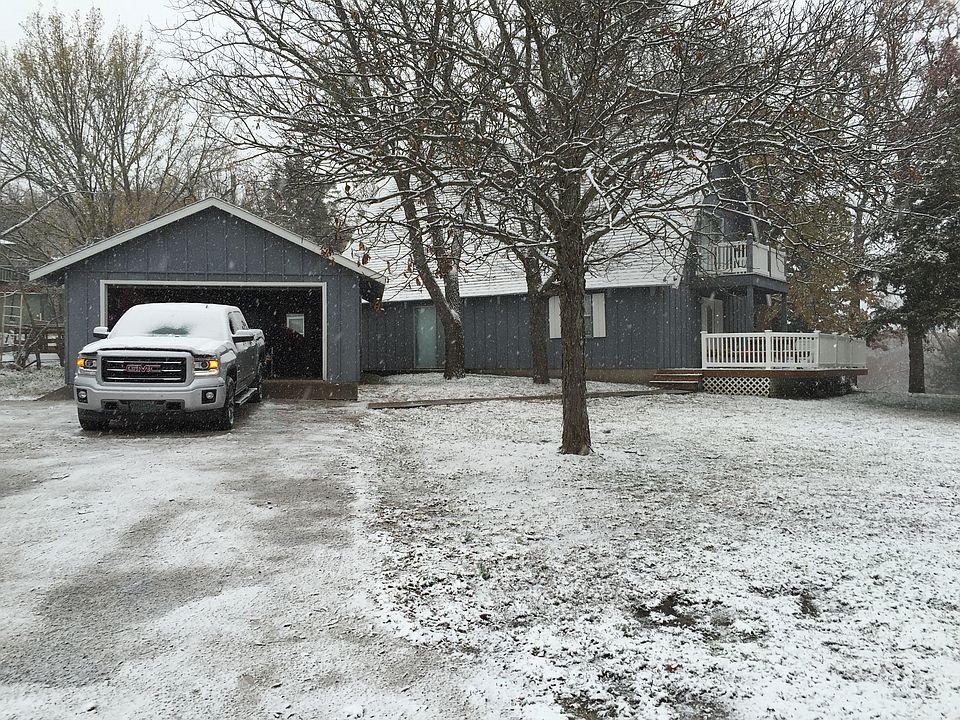 Beautiful Stockton Lake Home