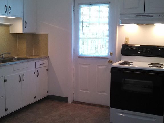 Bright Kitchen