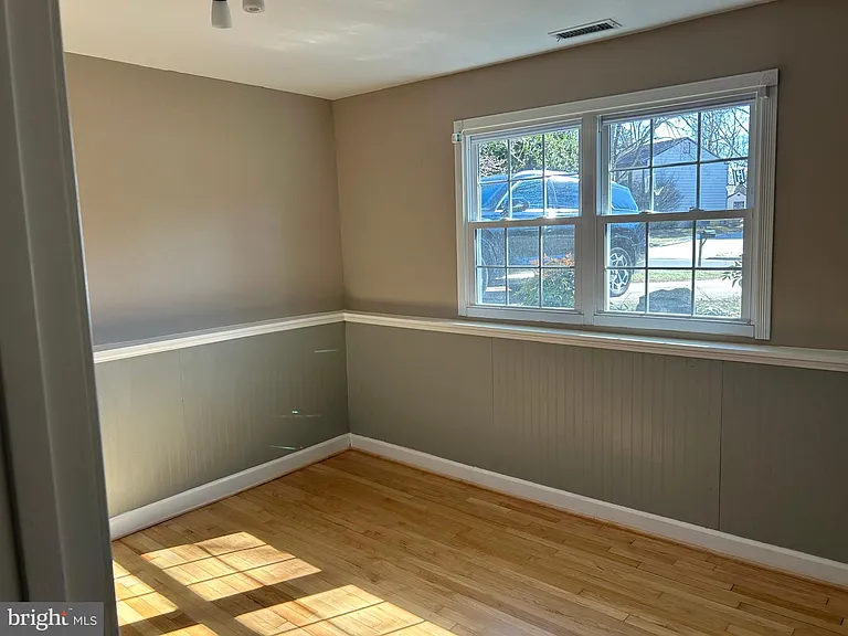 15006 Nebraska Ln — Photo 27