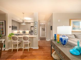 200 Manufacturers Rd APT 303, Chattanooga, TN 37405