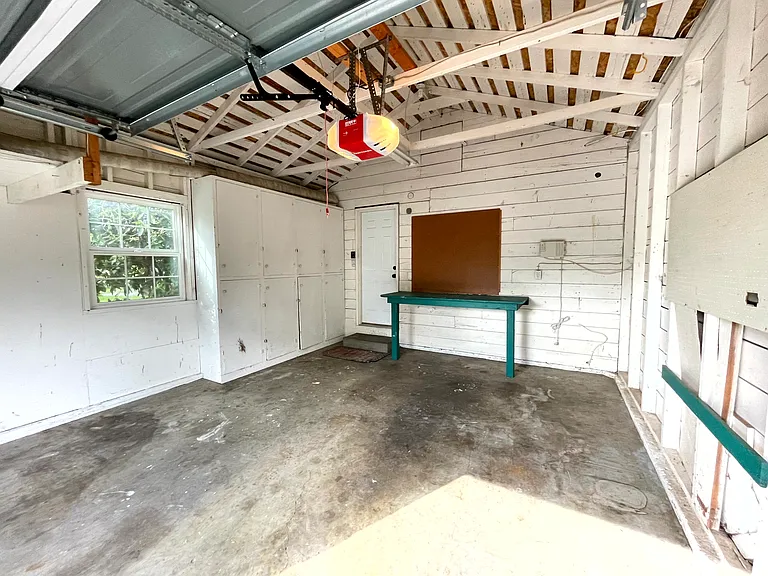 12080 SW Fairfield St — Photo 17