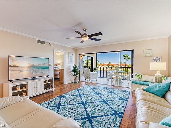 5th image of 23465 Harborview Rd #734