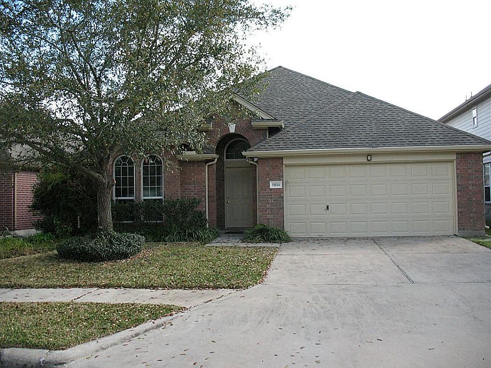 1st image of 11855 Leaf Oak Dr