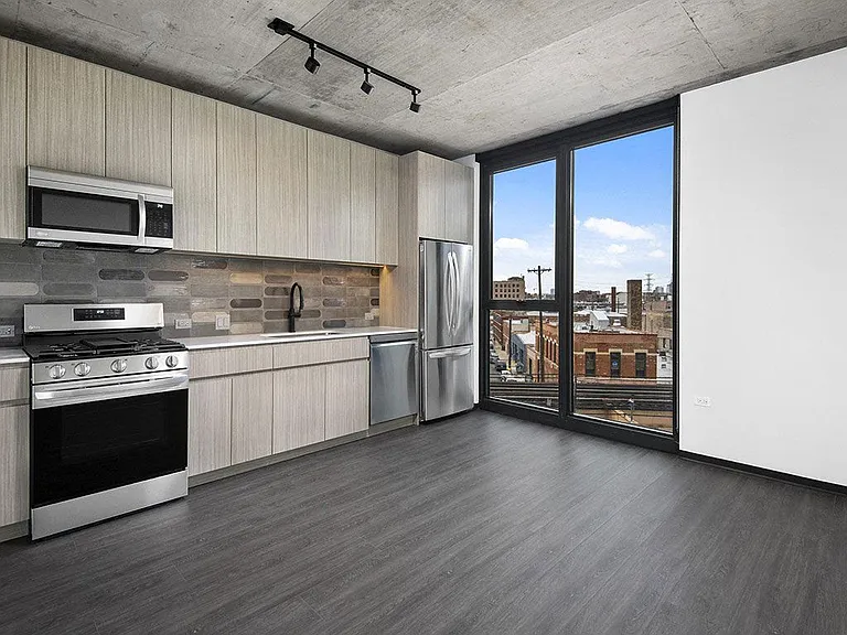 Evo Union Park Apartments — Photo 37