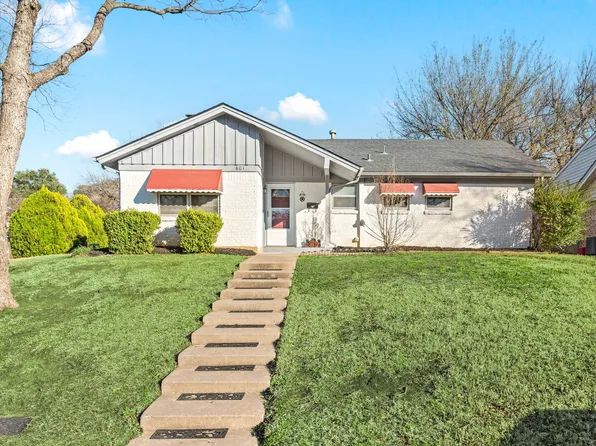 801 Eastcliff Dr, Euless, TX 76040