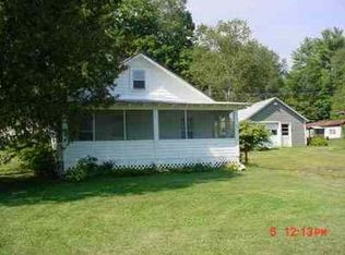 7 Chain St, Schroon Lake, NY 12870