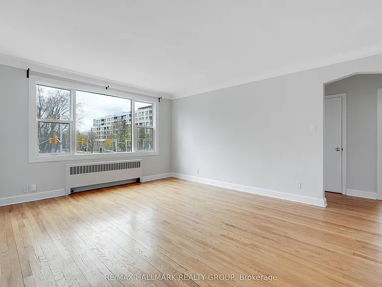 310 Byron Ave #3 — Photo 11