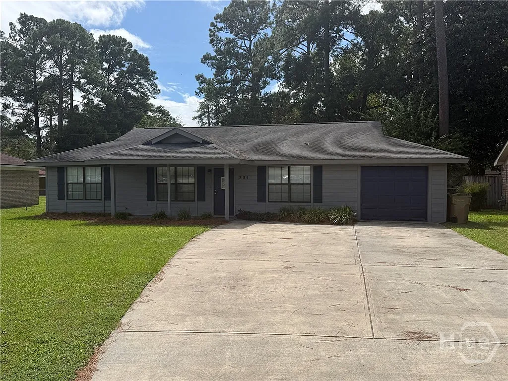 3 bed, 2.0 bath, 1288 sqft, $1,850 — Photo 1