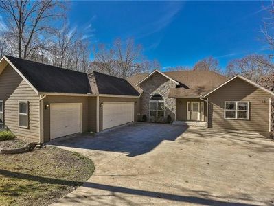 9 Portsbury Ln, Bella Vista, AR, 72714