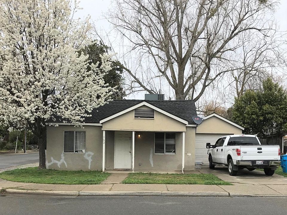 1st image of 163 Wilbur Ave