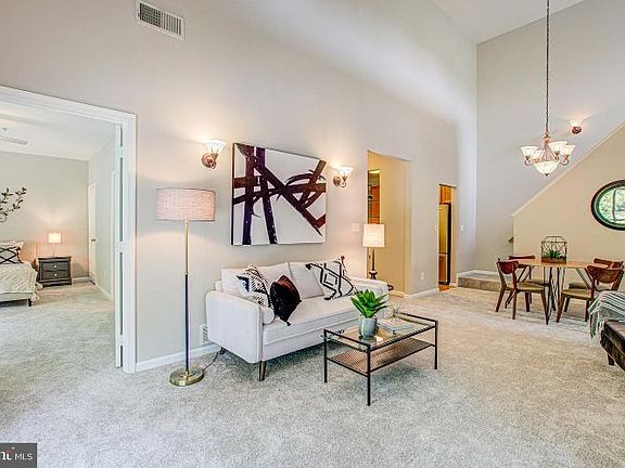 5th image of 6540 Grange Ln Unit 203