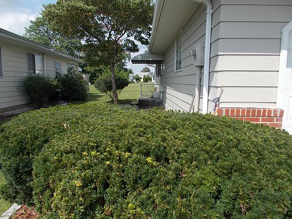 4th image of 13 Corinth Pl