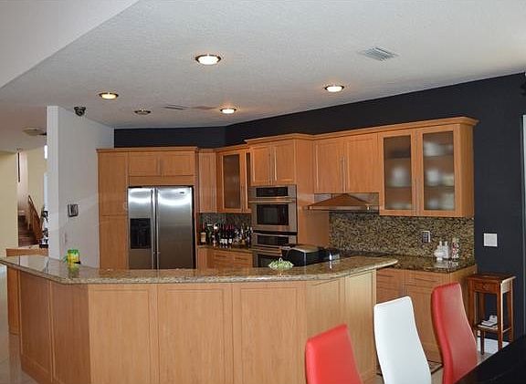 3rd image of 540 Cypress Pointe Dr E
