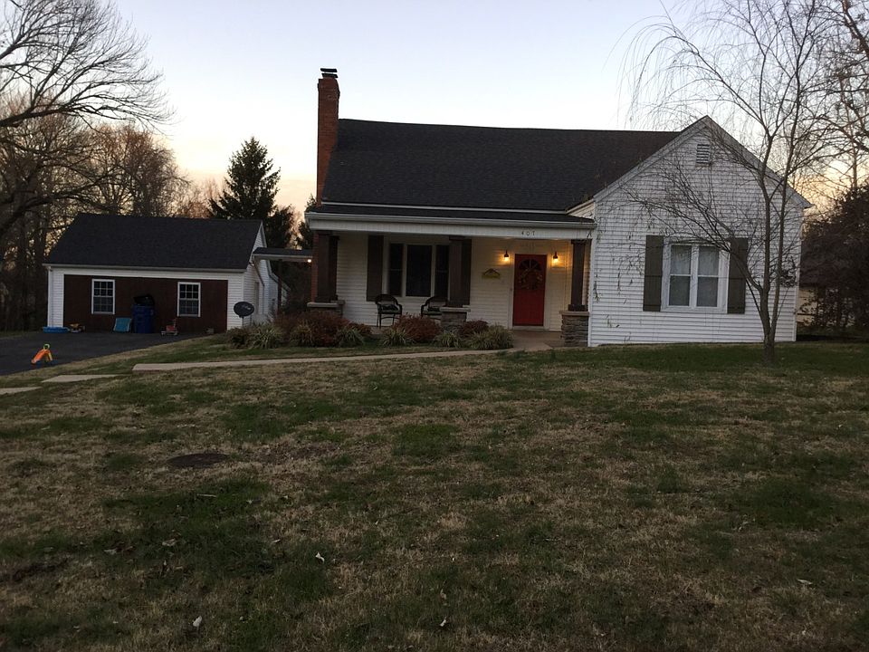 1st image of 407 Muncie Ct