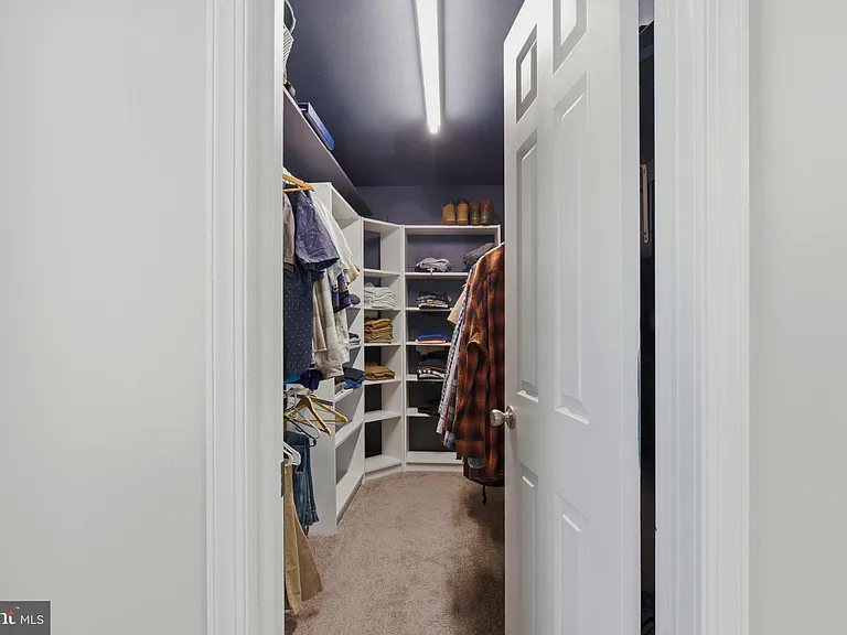 2641 Dogwood Ln — Photo 24