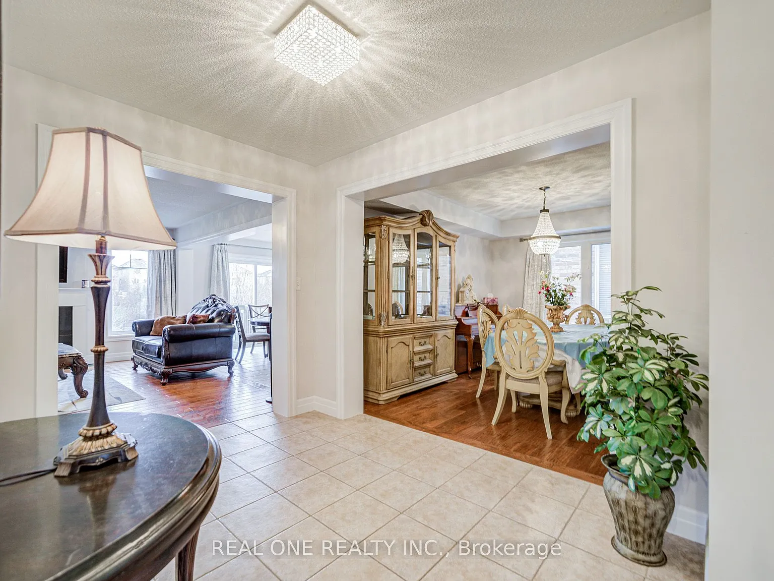 3 bed, $3,300 — Photo 3