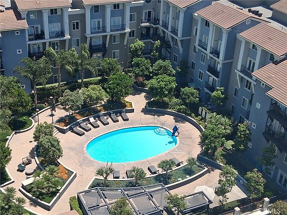 4th image of 400 W Ocean Blvd Unit 1102