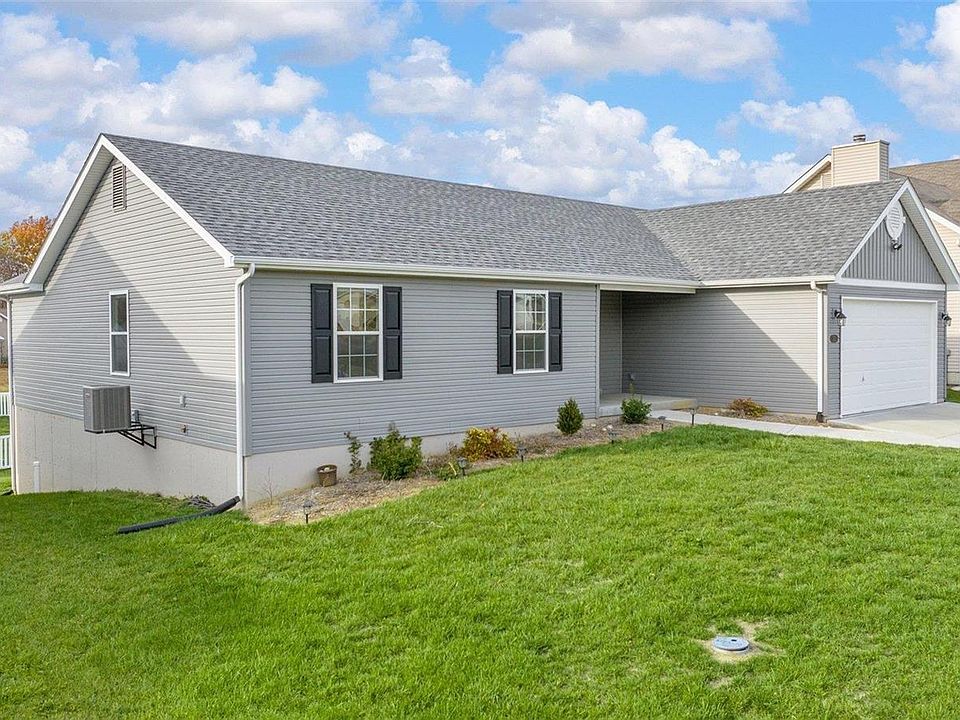 151 Majestic Lakes Blvd, Moscow Mills, MO 63362 Zillow
