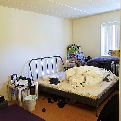 Rented by Apple Realty Group Corp | media 8