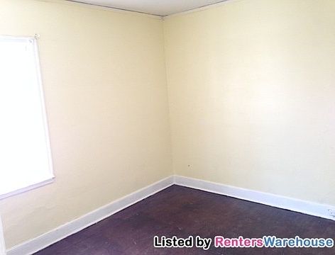 5th image of 4261 Penn Ave N