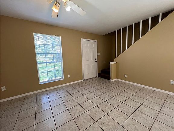 4th image of 1954 Upland Dr