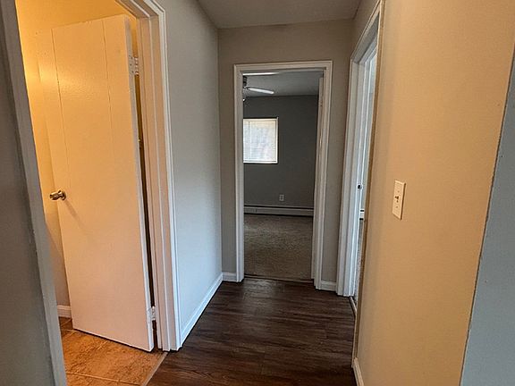 3rd image of 550 Lowell Ave APT 3