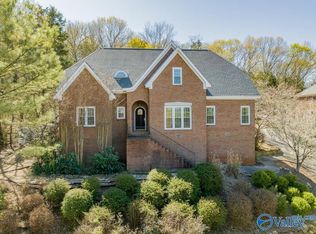 1324 Shadow Ridge Dr SE, Huntsville, AL 35803