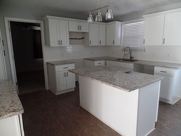 5th image of 106 Richland Ct
